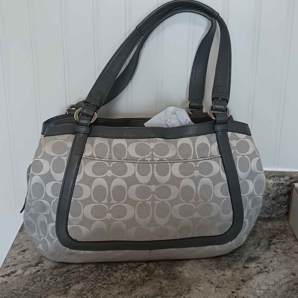 Coach "Cricket" Shoulder Bag - Picture 7 of 12